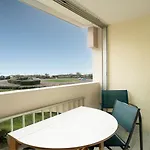 Apartment Amoureva F N18 - 2p4 *